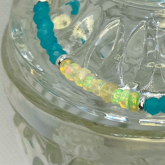 Turquoise Blue Apatite, Ethiopian Opal Gemstone Bracelet in Sterling Silver. - Picture 6 of 7
